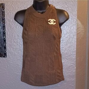 Isaac Mizrahi Brown Sleeveless Mock Neck Sweater W/Faux Buttons on Shoulder